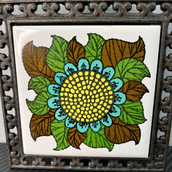 VTG Holt Howard Flower Tile Green Brown Metal Trivet 1970s Japan Ceramic Kitsch - Picture 2 of 15